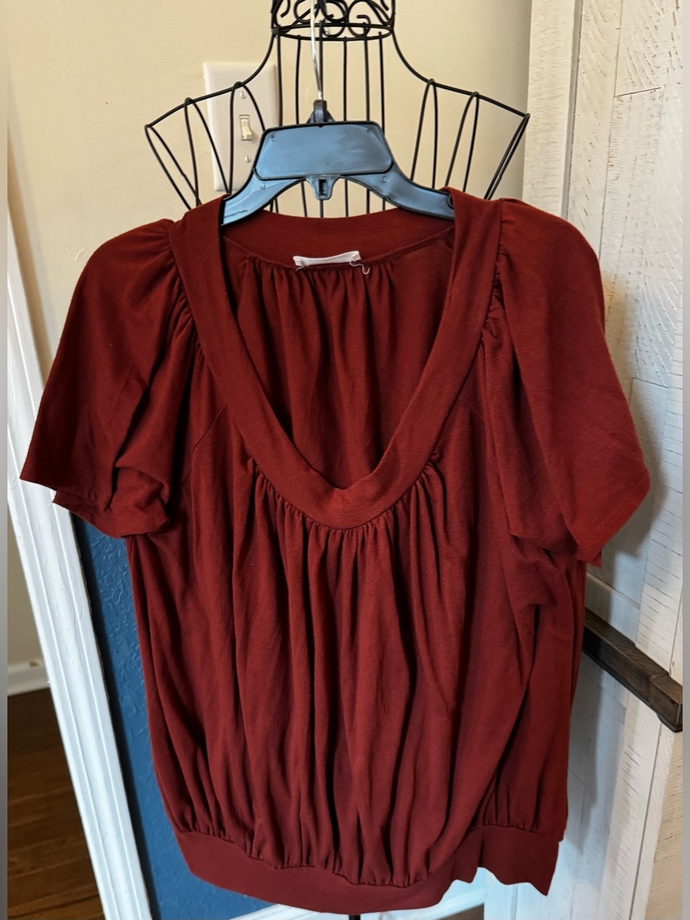 Zenana V-neck casual blousy short sleeve top 1X Women’s top Rust Burnt Orange